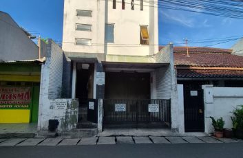 Rumah kost aktif dijual